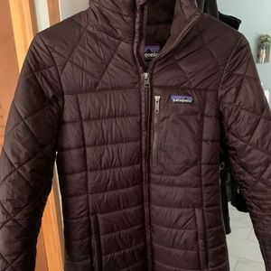 Patagonia womans puffer coat